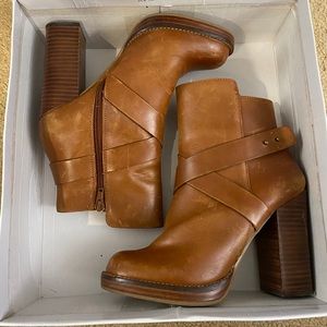 Steve Madden Boots